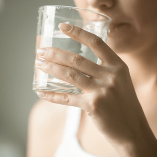 10 Telltale Signs That You May Not Be Drinking Enough Water