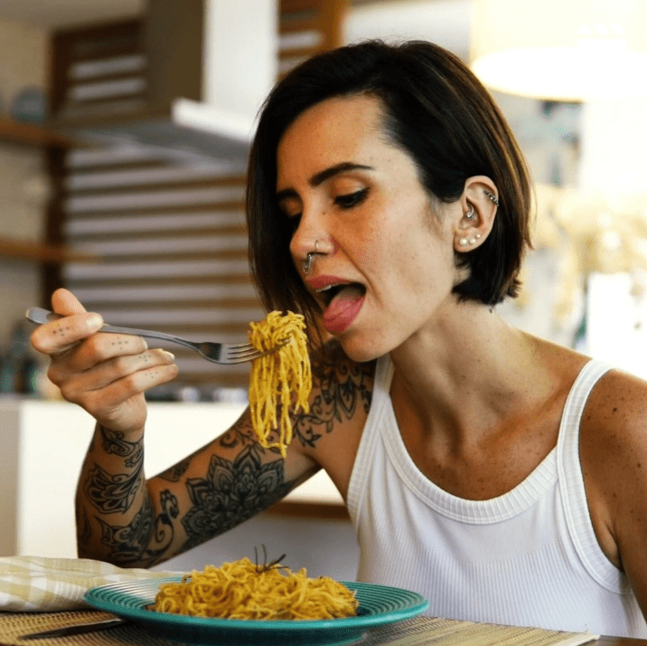 Foods That Help You Feel Lighter and Focused